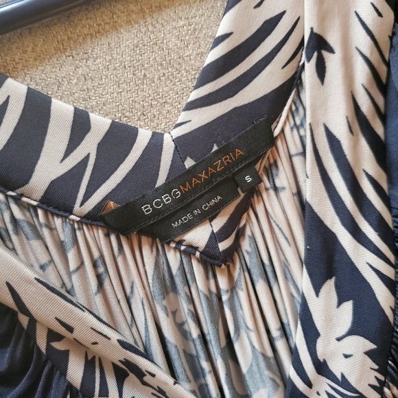 BCBG Maxazria - Picture 2 of 4